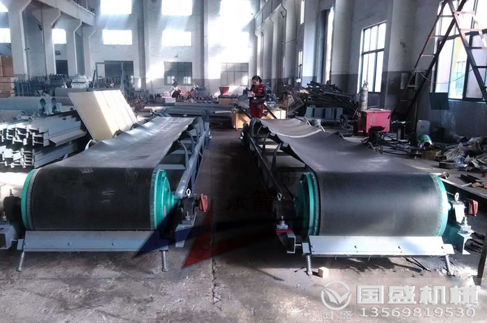 橡胶皮带输送机 橡胶皮带输送机